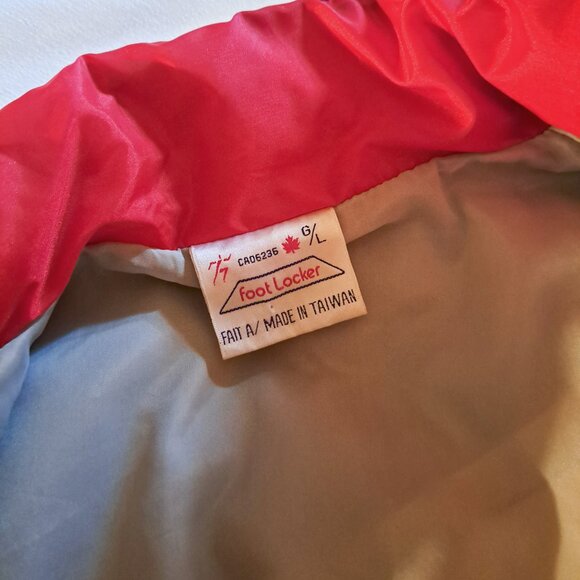 Vintage Footlocker Special Edition Canada - Picture 7 of 13